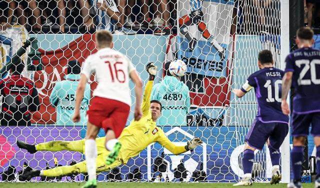 【观察】小组赛最佳阵容 3C镇守球门B费姆巴佩领衔